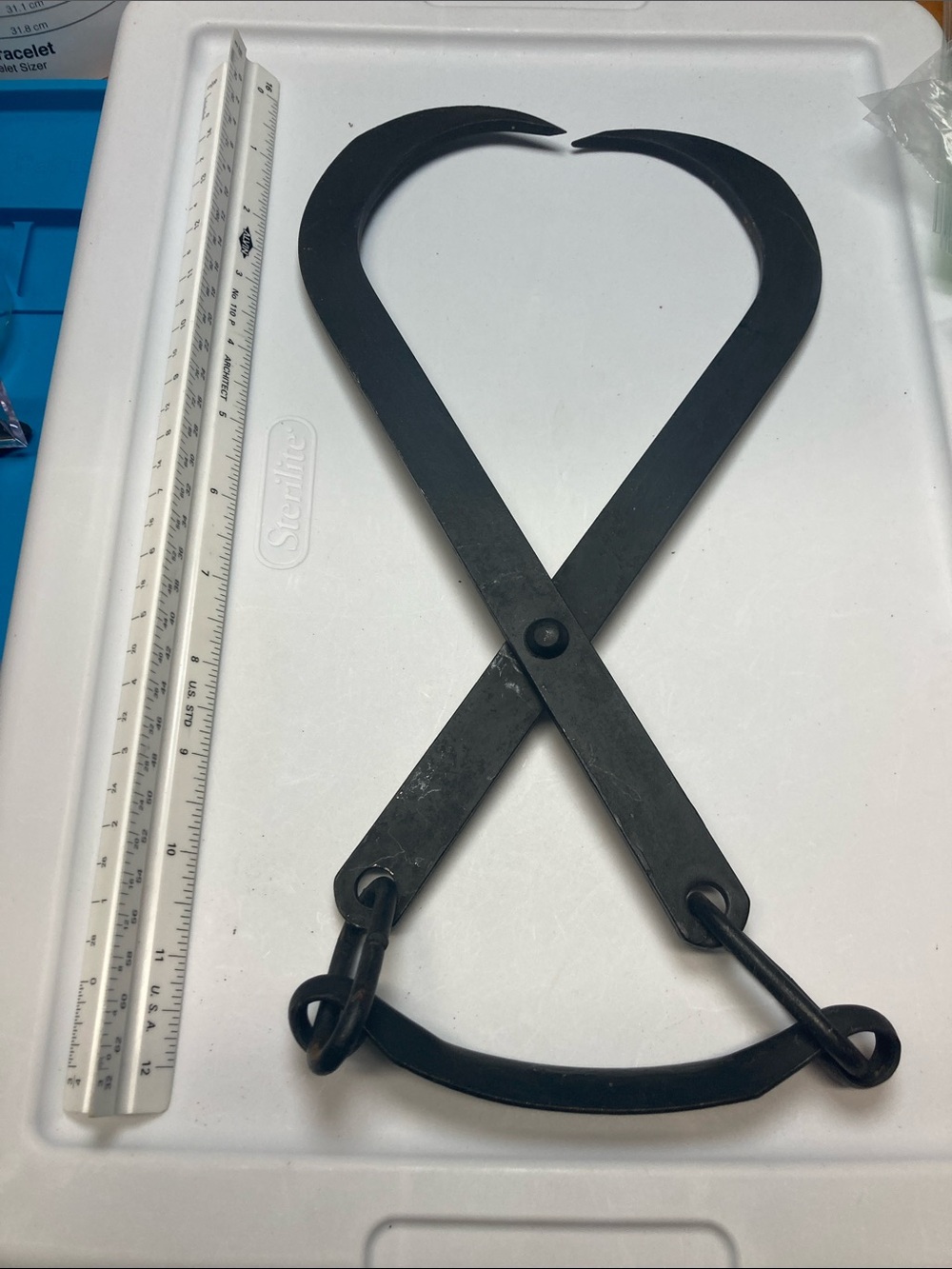 Antique-Style Iron Tongs - Black